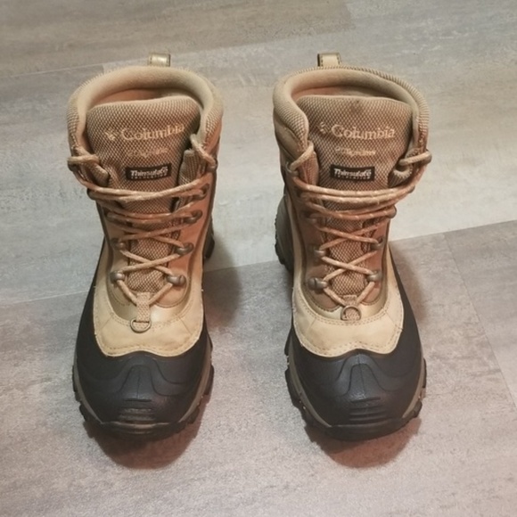 columbia bugaboot omni tech